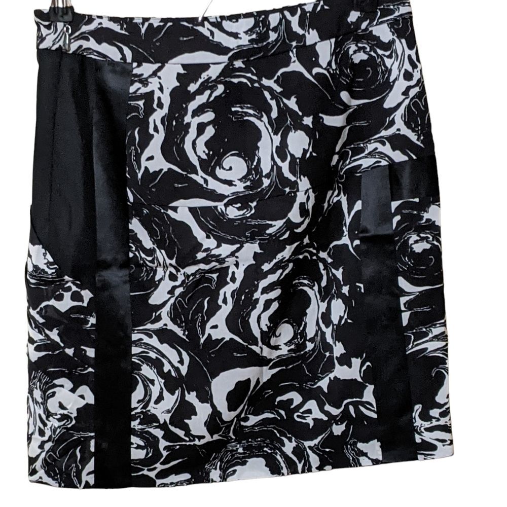 NWOT Leifsdottir Anthropologie women's ruffled floral skirt silk blend size 0